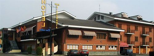 Hotel Quo Vadis None Luaran gambar